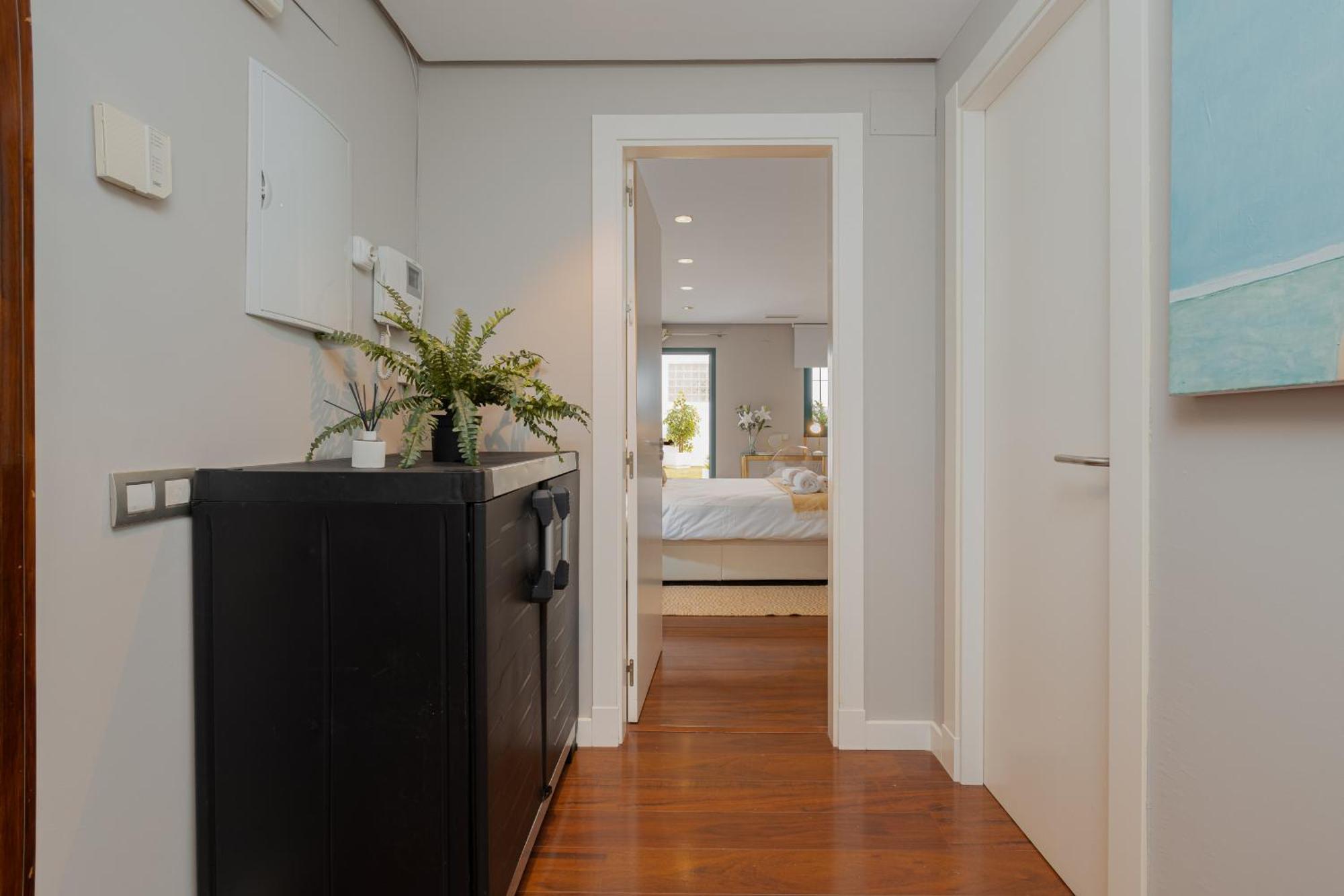 C30 Deluxe Studio With Terrace Into Cathedral Square Apartment มาลากา ภายนอก รูปภาพ